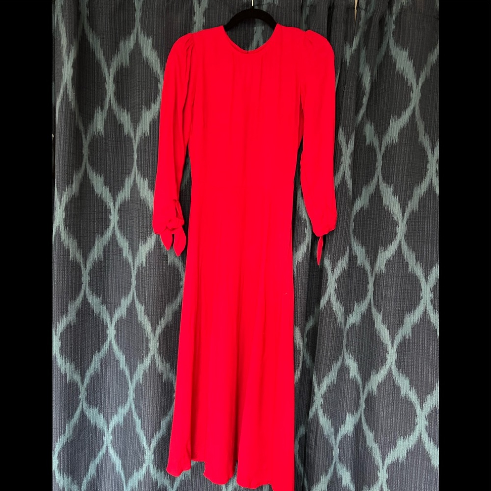 NWT Reformation midi dress with peekaboo back closure